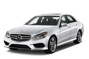 Mercedes E-Class o Similar